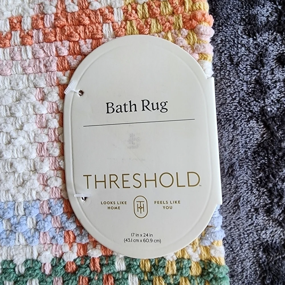 NWT 2 Threshold Springtime Plaid Cotton Bath Rug / mat, 17